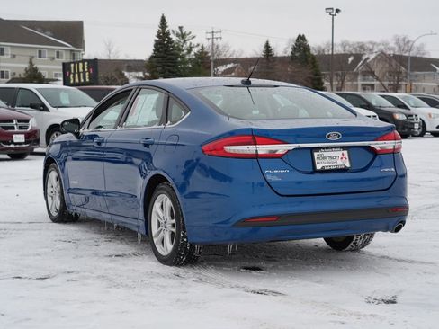 Used 2018 Ford Fusion S image 5