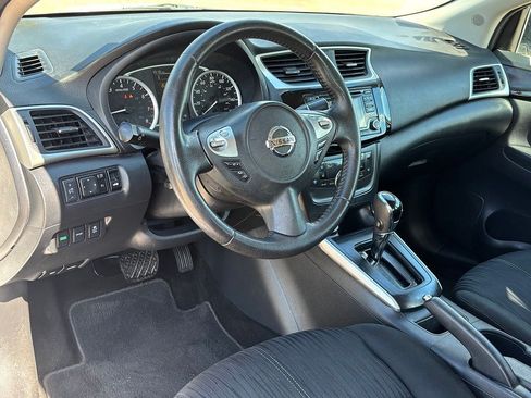 Used 2018 Nissan Sentra SV FWD image 11