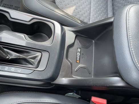 Used 2020 Chevrolet Colorado Z71 w/ LPO, Premium Interior Package image 27