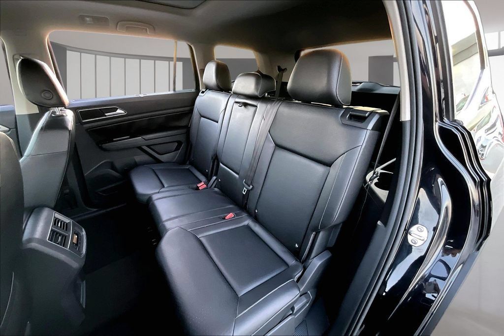 Used 2019 Volkswagen Atlas SEL R-Line FWD image 20