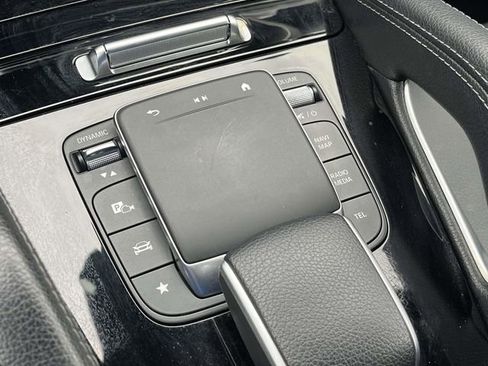 Used 2024 Mercedes-Benz GLE 350 GLE 350 w/ 3rd Row Seat Package image 37