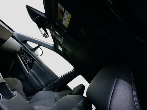 Used 2024 Toyota bZ4X XLE w/ Weather Package image 27