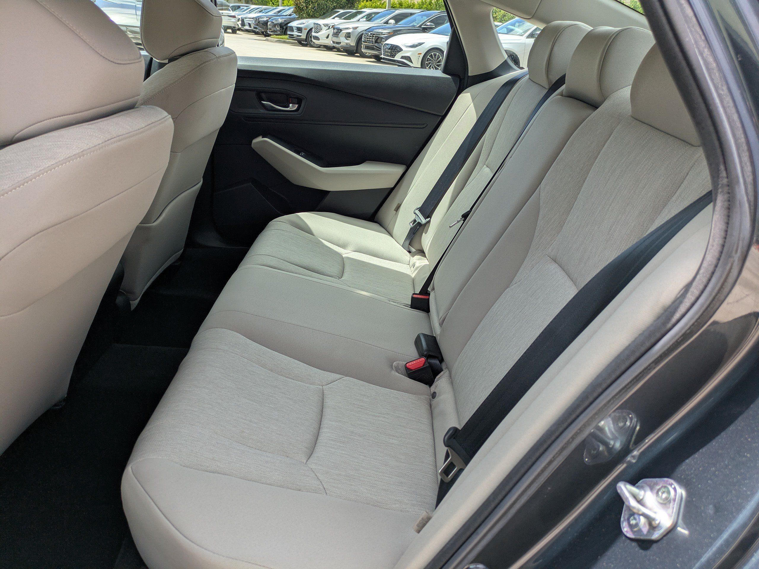 Used 2023 Honda Accord LX image 12