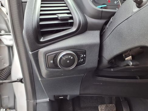 Used 2022 Ford EcoSport SE w/ SE Convenience Package image 19