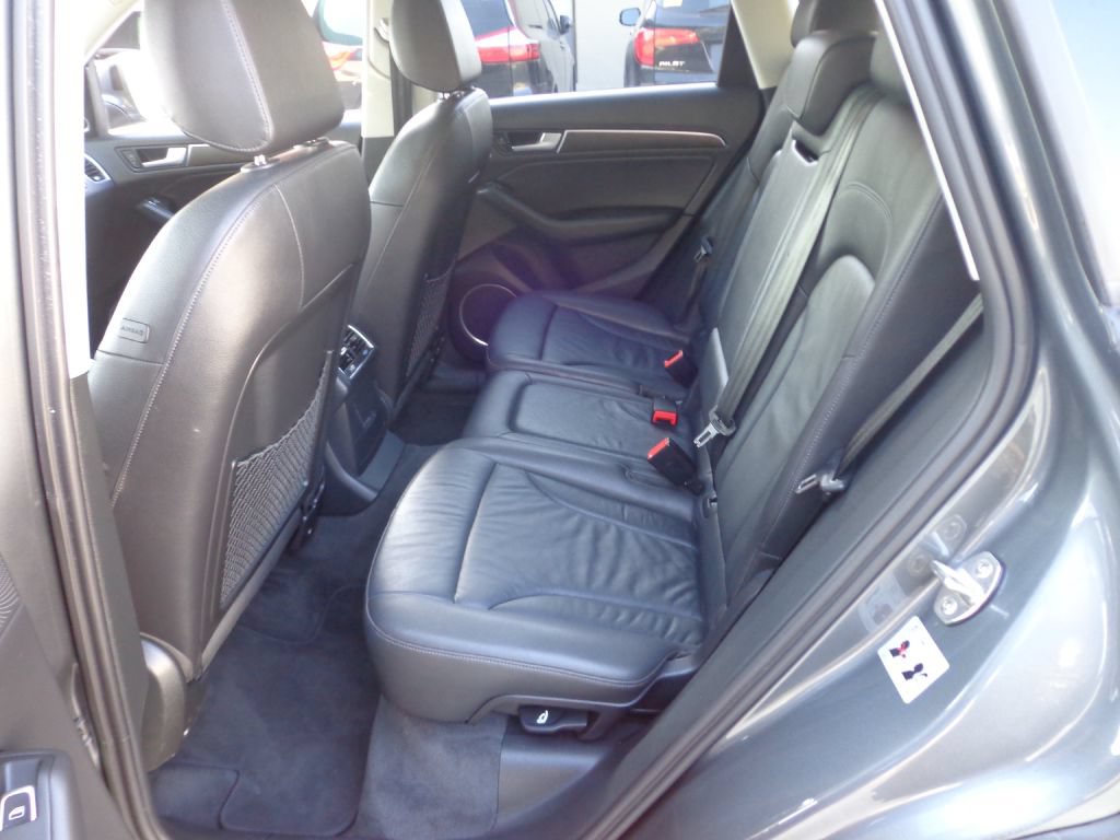 Used 2015 Audi Q5 2.0T Premium Plus w/ Technology Package AWD/4WD image 20