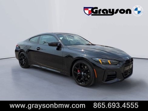 Used 2025 BMW M440i Coupe w/ Premium Package RWD image 1