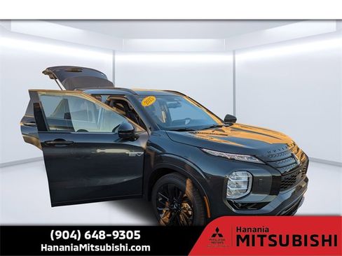 New 2025 Mitsubishi Outlander SEL Black Edition image 1