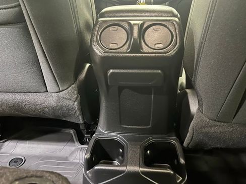 Used 2023 Jeep Gladiator Sport image 24