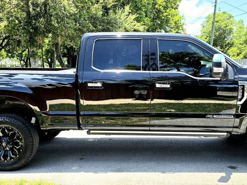 Used 2017 Ford F350 Platinum w/ Platinum Ultimate Package AWD/4WD image 9