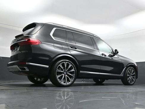 Used 2021 BMW X7 xDrive40i w/ Premium Package AWD/4WD image 38