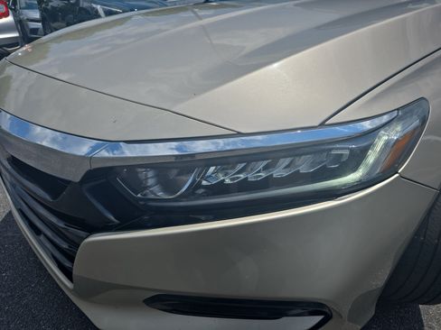 Used 2018 Honda Accord EX-L image 30