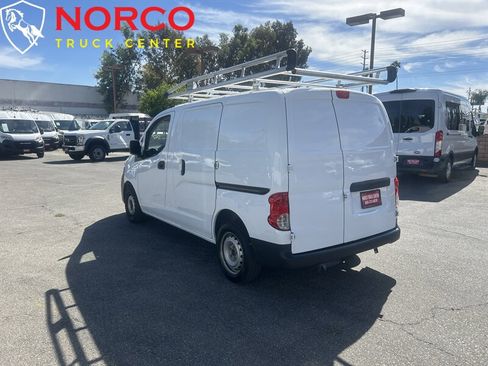 Used 2015 Nissan NV200 S FWD image 6