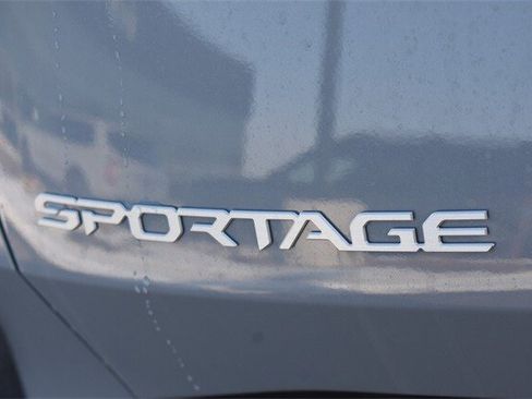 New 2026 Kia Sportage EX image 16
