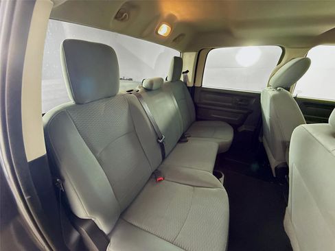 Used 2016 RAM 1500 Express image 26