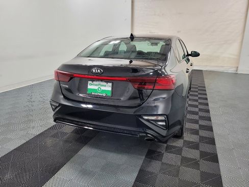 Used 2019 Kia Forte LXS FWD image 7