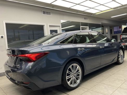 Used 2021 Toyota Avalon Limited w/ Advanced Safety Package image 5