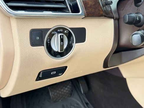 Used 2016 Mercedes-Benz GLE 350 image 12