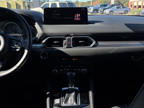 Used 2025 MAZDA CX-5 AWD 2.5 S w/ Preferred Package image 18