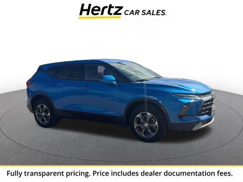 Used 2026 Chevrolet Blazer LT AWD/4WD image 1