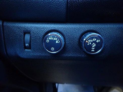 Used 2021 Chevrolet Colorado ZR2 image 21