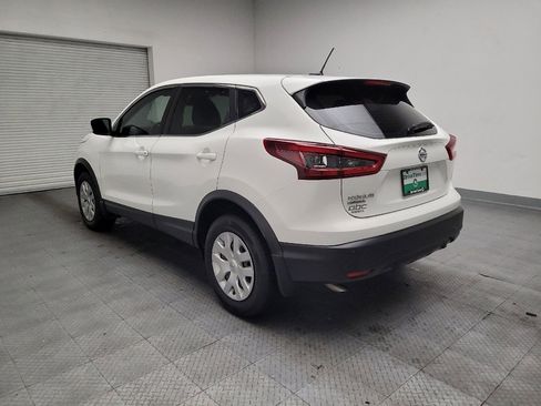 Used 2020 Nissan Rogue Sport S image 5