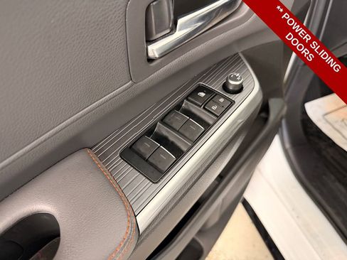 Used 2023 Toyota Sienna XSE image 13