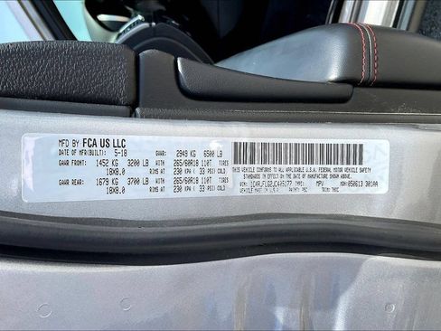 Used 2018 Jeep Grand Cherokee Trailhawk AWD/4WD image 32
