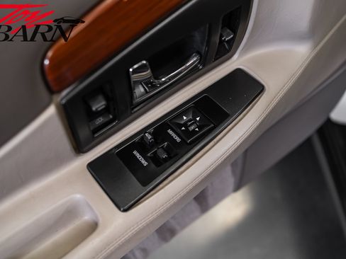 Used 1993 Cadillac Eldorado Touring FWD image 20