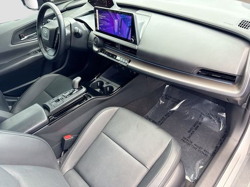 Used 2024 Toyota Prius Limited image 13