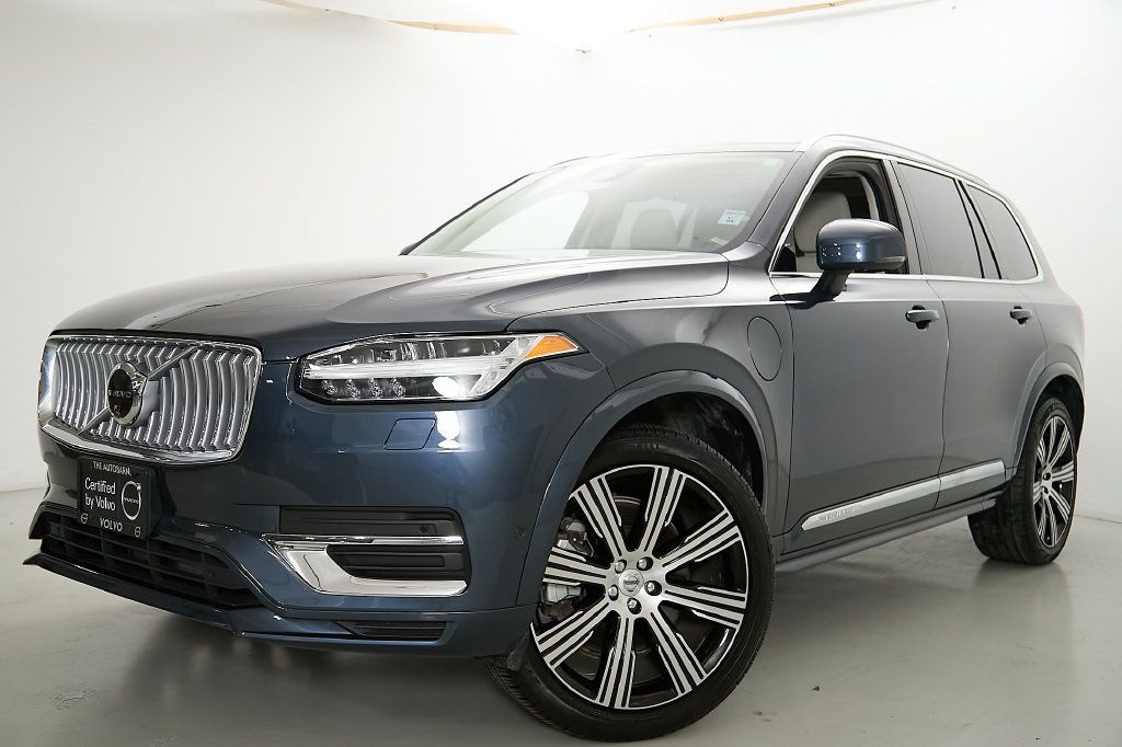 Certified 2024 Volvo XC90 T8 Plus w/ Protection Package Premier AWD/4WD image 2
