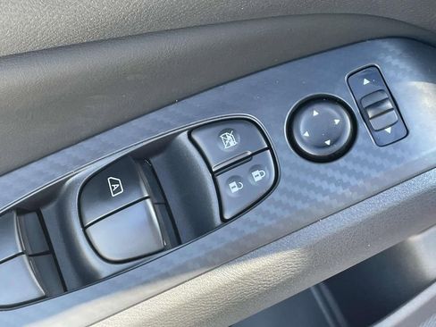 New 2025 Nissan Altima 2.5 SV w/ SV Special Edition Package image 19