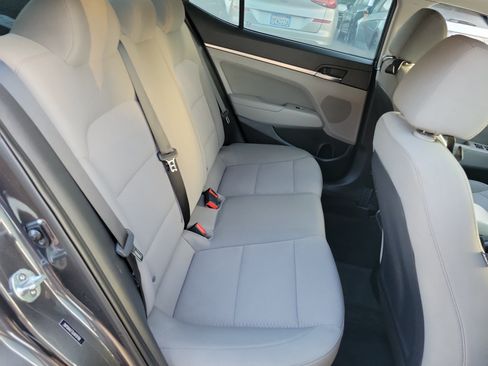 Used 2020 Hyundai Elantra Value Edition FWD image 25