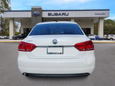 Used 2013 Volkswagen Passat 2.5 S image 5