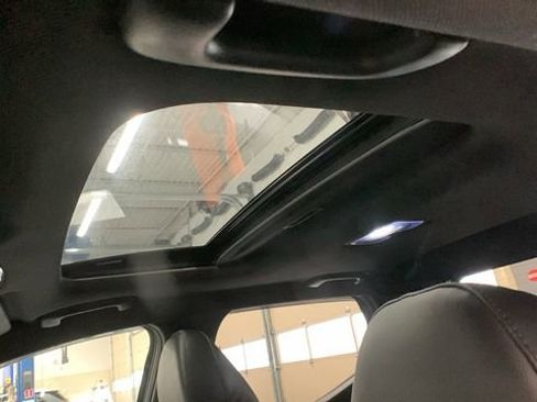 Used 2022 Hyundai Santa Cruz Limited image 15