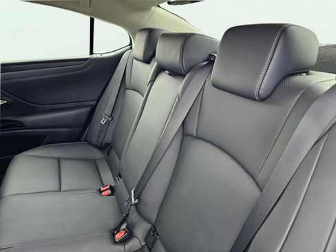 Used 2023 Lexus ES 350 w/ Premium Package image 32