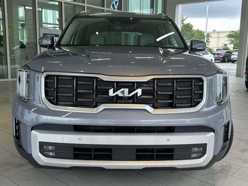 Used 2025 Kia Telluride SX w/ SX Captain's Chair Package AWD/4WD image 2