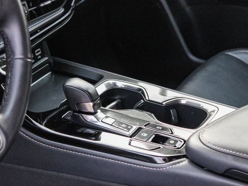 Used 2025 Lexus NX 250 FWD image 20