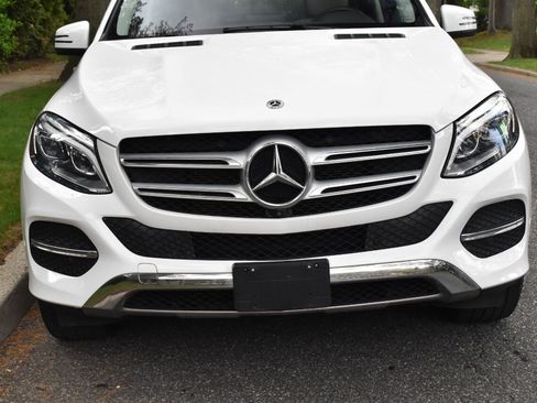 Used 2018 Mercedes-Benz GLE 350 w/ Premium 2 Package image 35