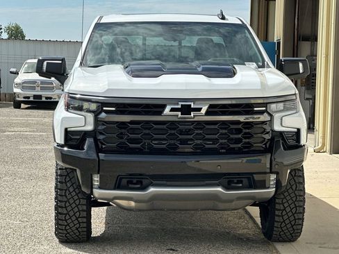 New 2026 Chevrolet Silverado 1500 ZR2 w/ Dark Appearance Package AWD/4WD image 10