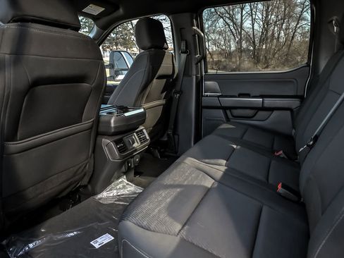 Certified 2024 Ford F150 XLT w/ Equipment Group 302A MID image 17