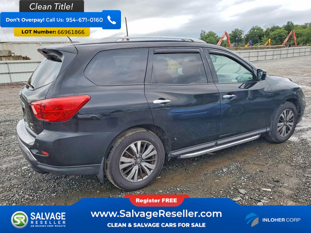 Used 2017 Nissan Pathfinder SL w/ SL Premium Package AWD/4WD image 4