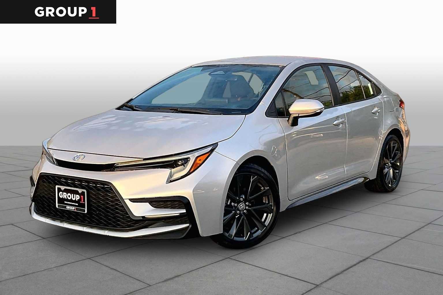 Used 2025 Toyota Corolla SE FWD image 1
