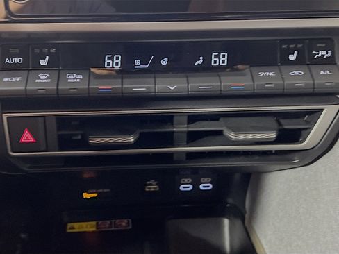 Used 2025 Toyota Camry LE w/ Convenience Package FWD image 26