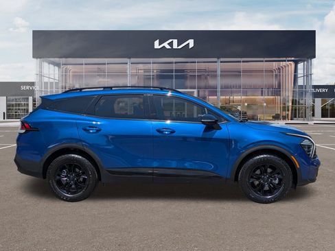 Certified 2025 Kia Sportage X-Pro Prestige AWD/4WD image 3