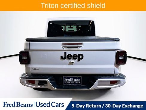 Used 2022 Jeep Gladiator Overland image 8