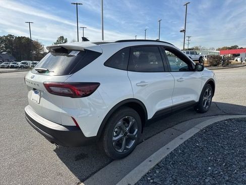 New 2026 Ford Escape ST-Line w/ Tech Pack #1 image 11