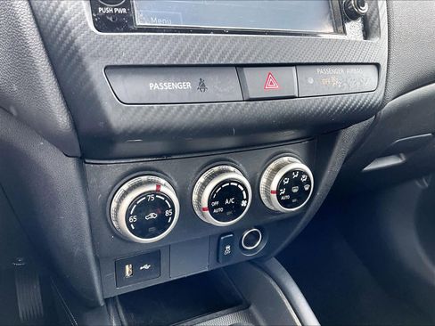 Used 2025 Mitsubishi Outlander Sport ES AWD/4WD image 26