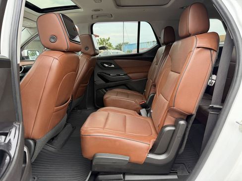 Used 2020 Chevrolet Traverse High Country AWD/4WD image 26