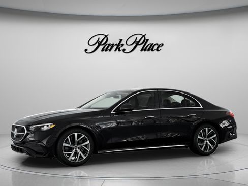 New 2026 Mercedes-Benz E 350 Sedan image 3