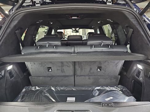 New 2026 BMW X7 xDrive40i w/ M Sport Package image 14